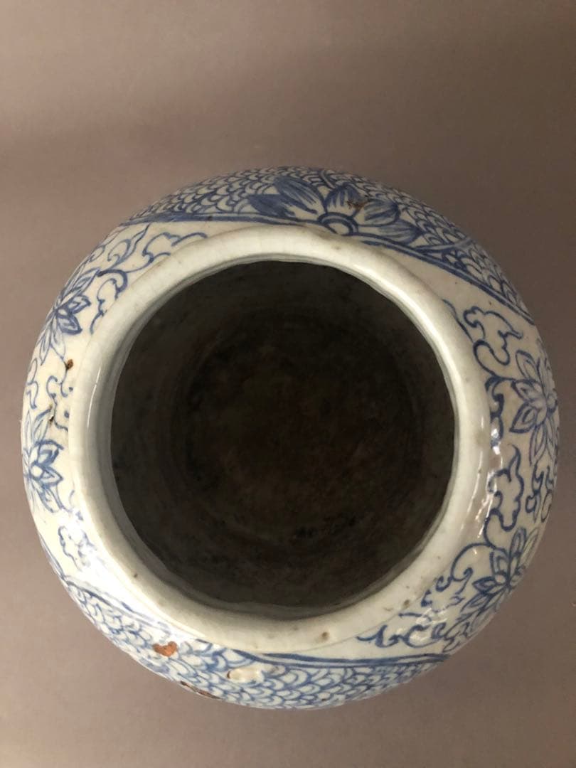 中国骨董古美術　青花人物文　壺　アンティーク