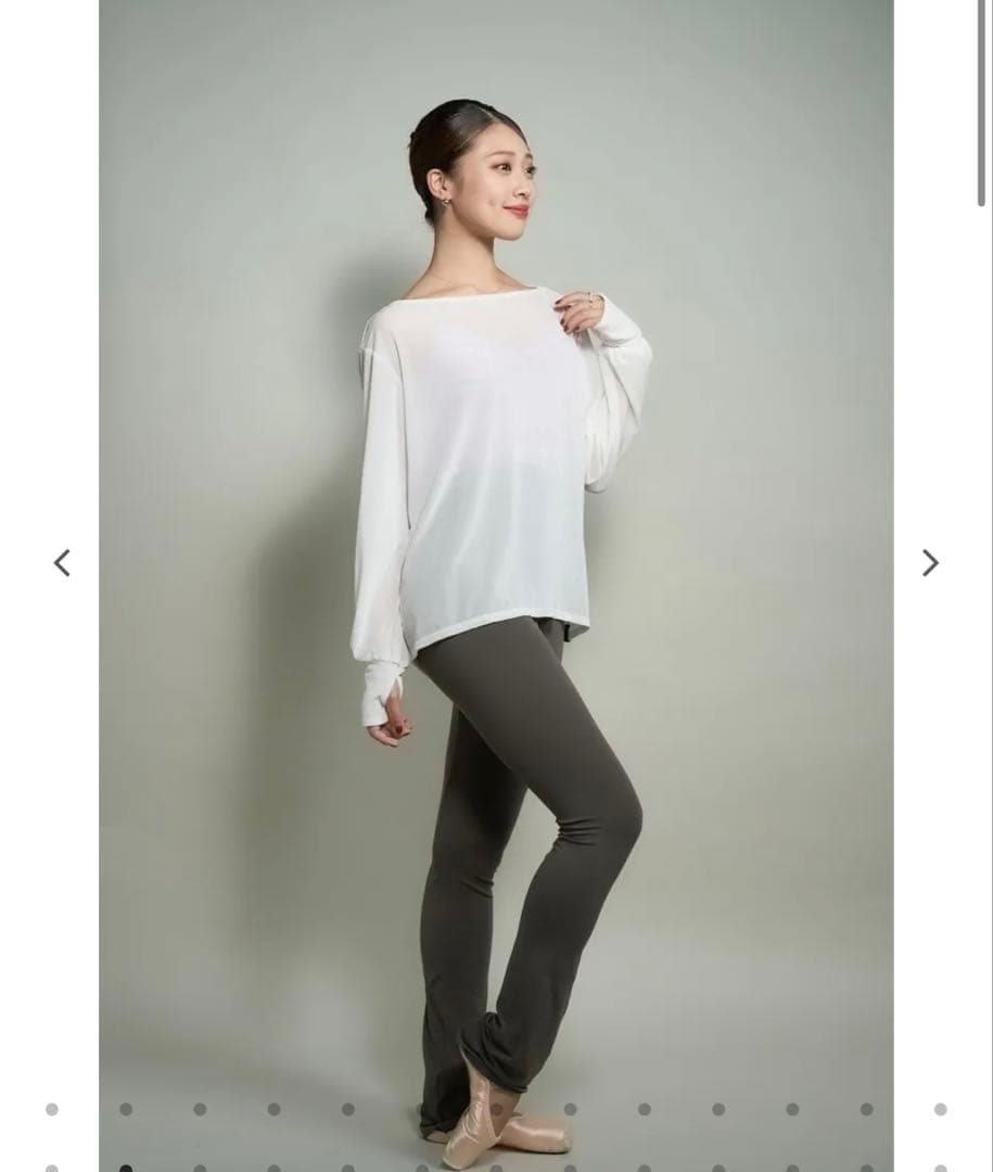 お得 新品 unoa ウノア Chill-Fit pants モスグレー M