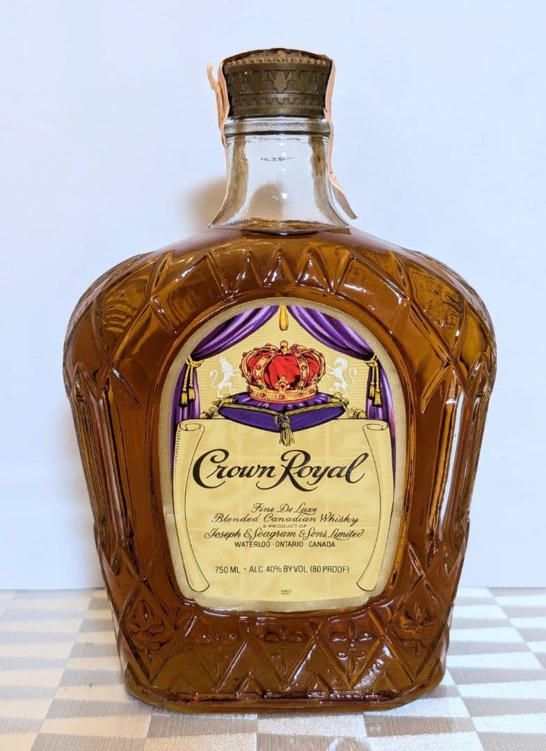 クラウンローヤル　レミーマルタン 750ml