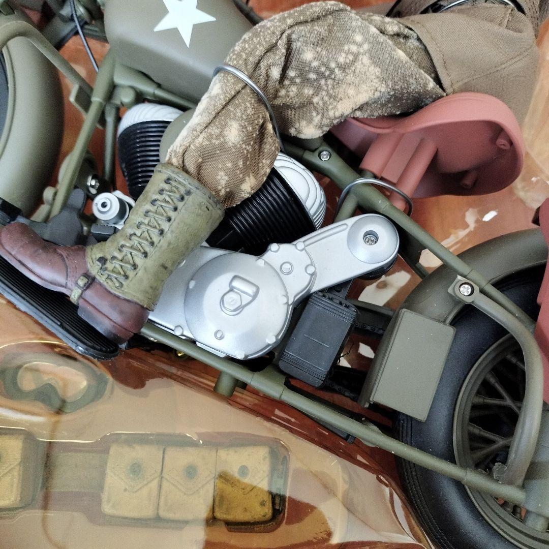 ミリタリー THE ULTIMATE SOLDIER