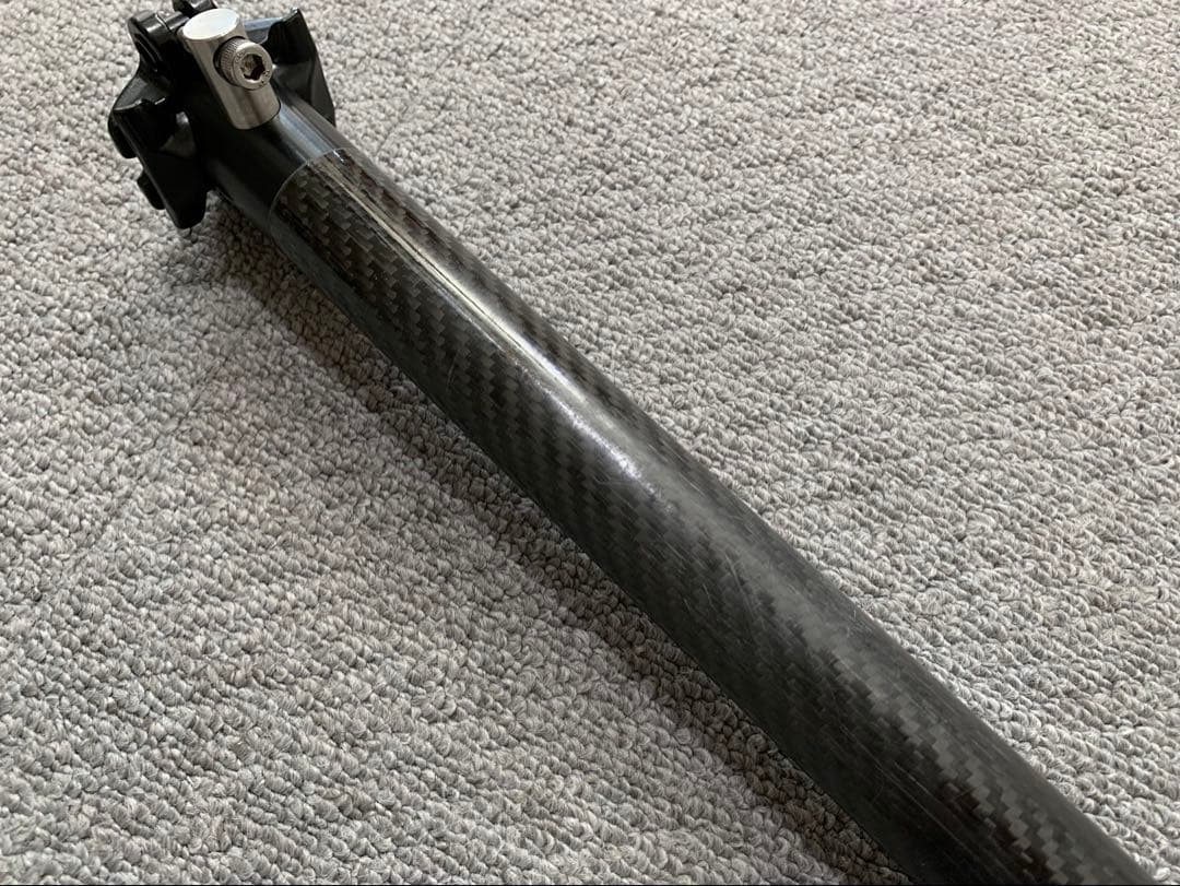 ■Carbon Dry Japan Seatpost V2 Brompton■