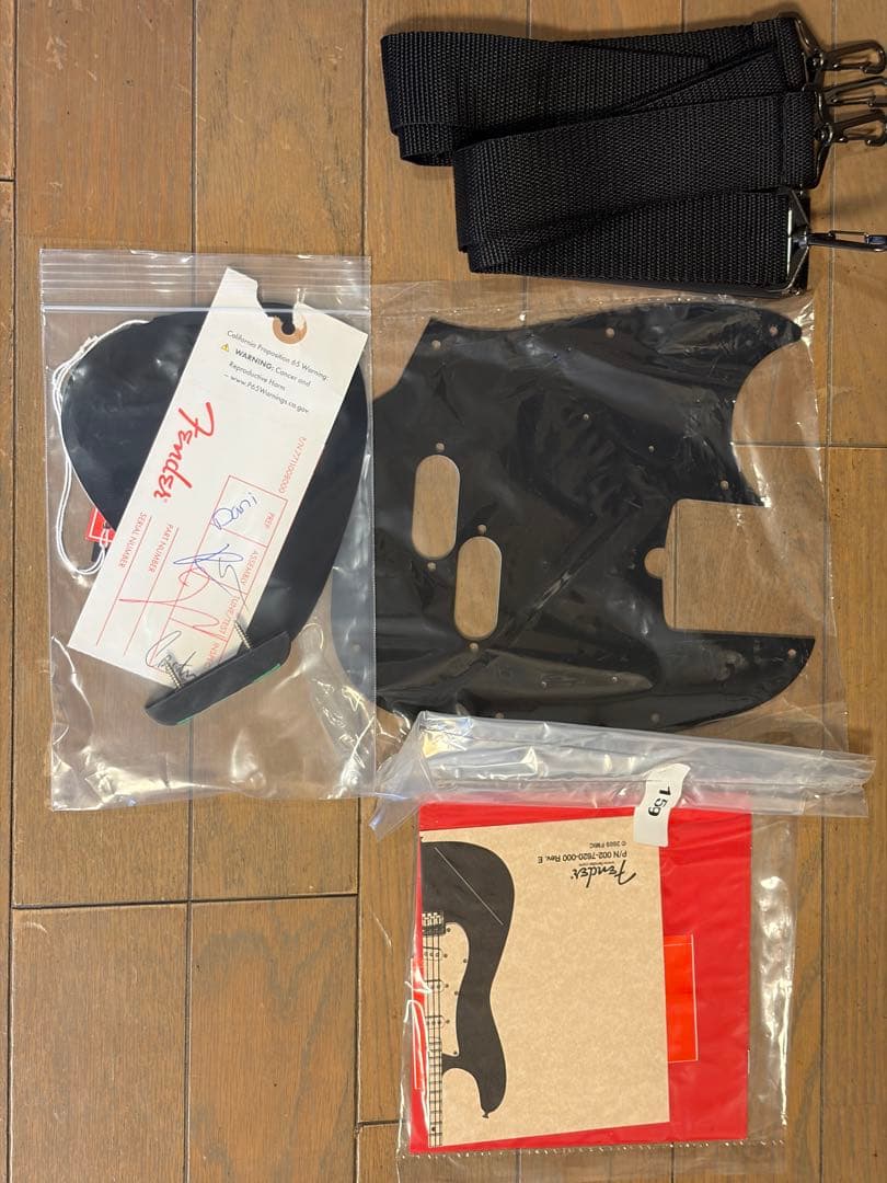 FENDER JMJ Road Worn Mustang Bass （軽量良品）