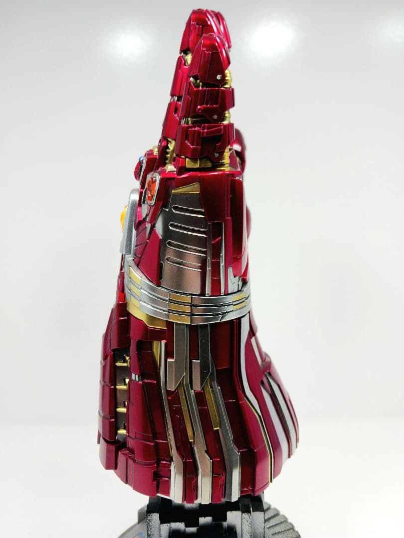 動作品 アベンジャーズ ナノ・ガントレット ハルクバージョン