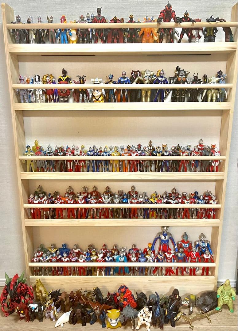 【大量】約190体 ウルトラマンのソフビ(まとめ売り)