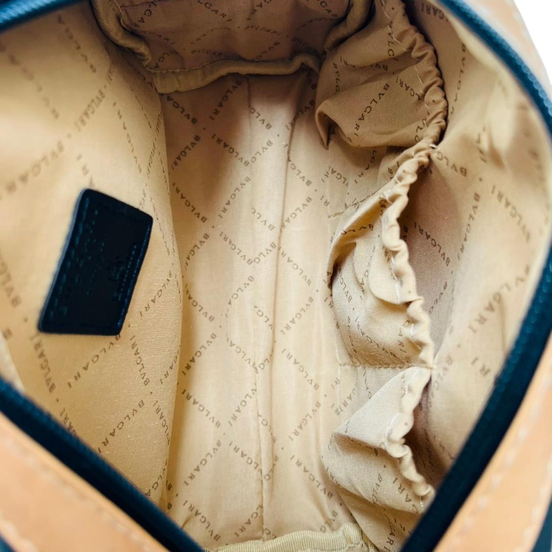 【極美品】BVLGARI エミレーツ航空 ファーストクラス アメニティ ポーチ