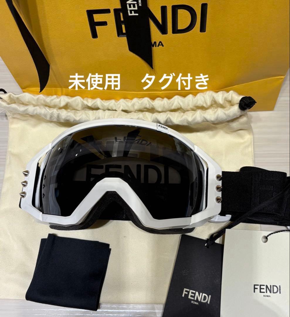 FENDI スキーゴーグル　未使用
