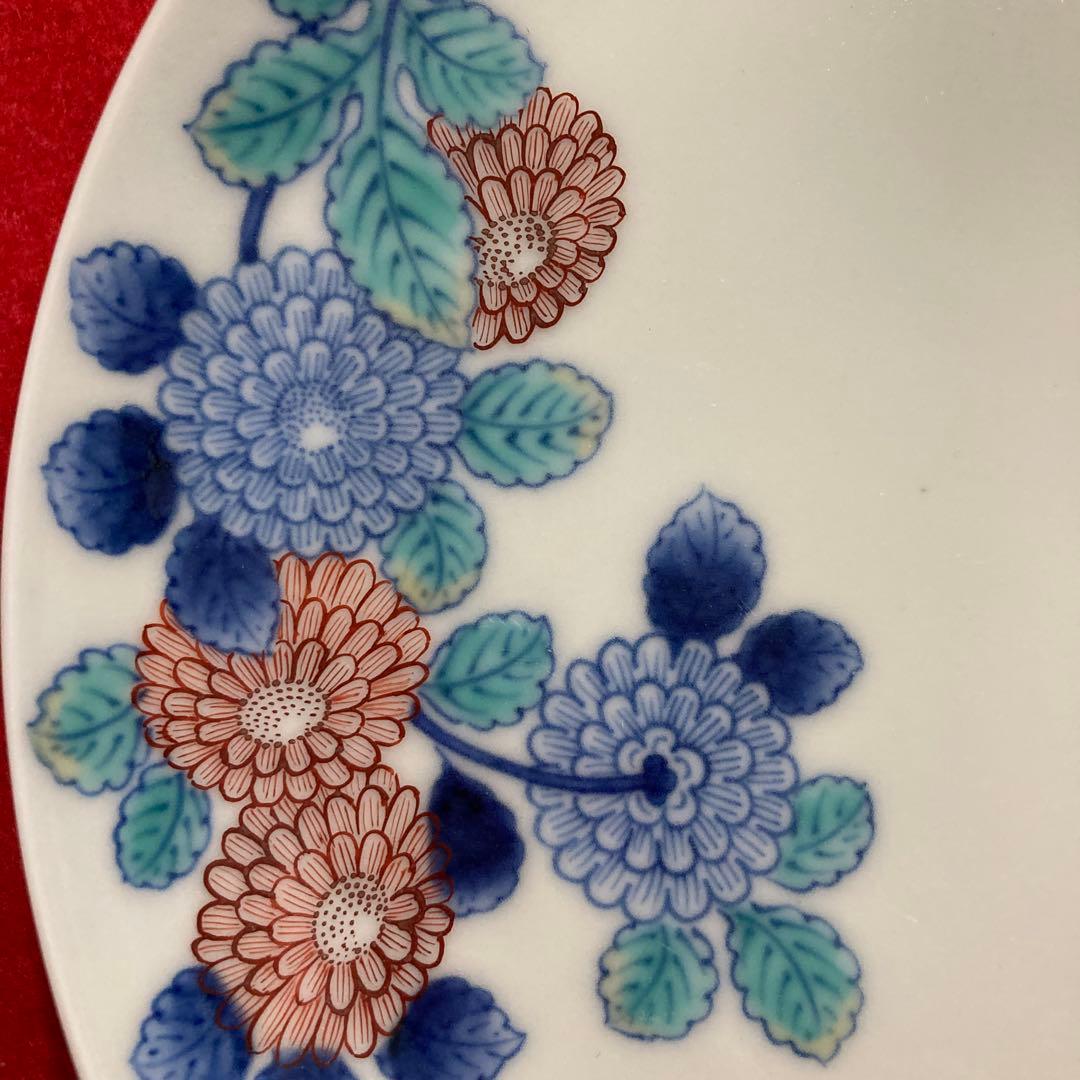 佐賀　有田焼　白磁色絵菊柄7寸皿　今泉今右衛門窯　（未使用品）