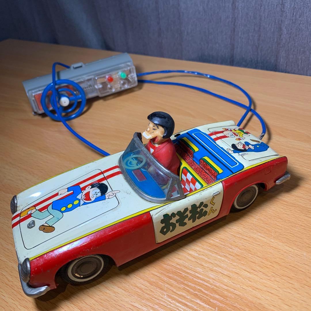 昭*和様 おそ松くん　イヤミ　スポーツカー