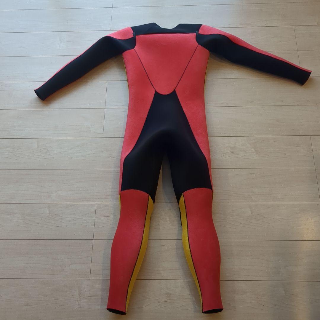 【新品】SURVIVE セミドライスーツ ブラック/ダークグリーン