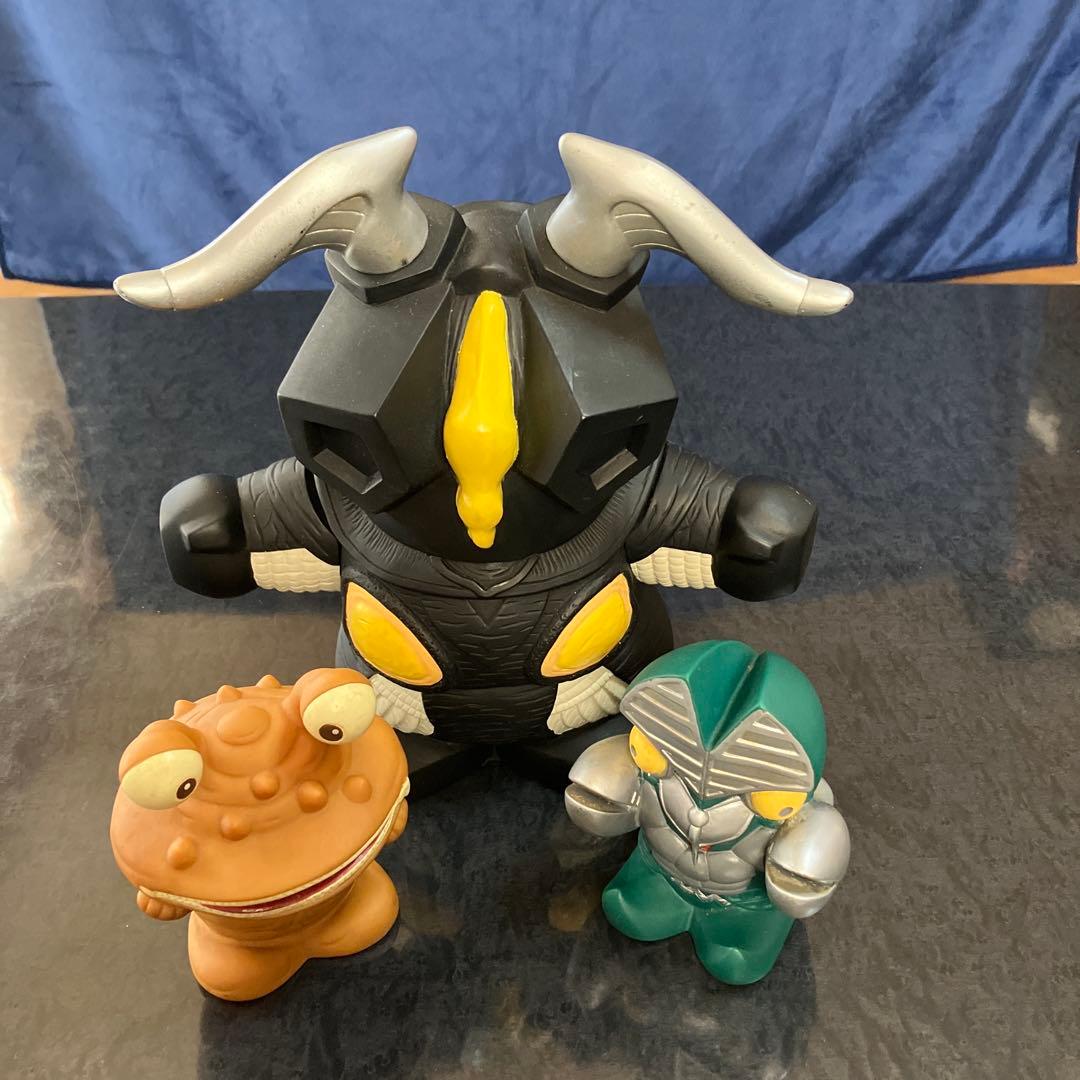 円谷プロ　ウルトラマン　怪獣　BANDAI ソフビ　フィギュア　他まとめ売り