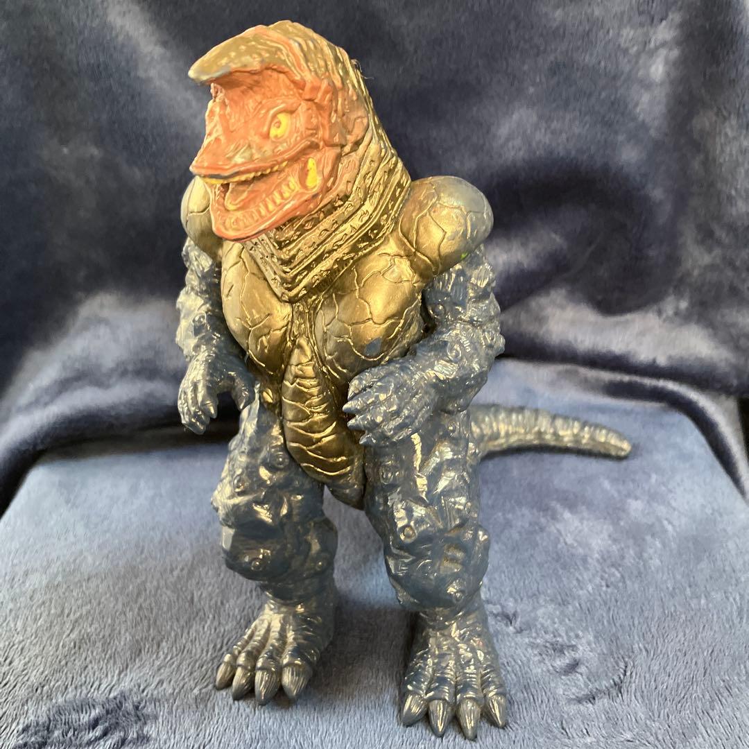 円谷プロ　ウルトラマン　怪獣　BANDAI ソフビ　フィギュア　他まとめ売り