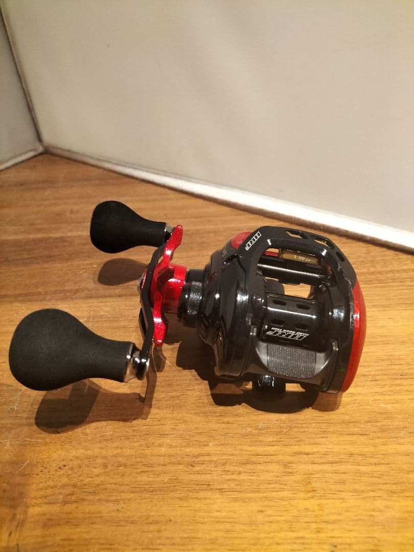 DAIWA HRF PEスペシャル7.3Lフィッシュ箱説付
