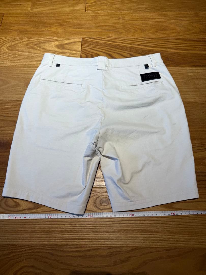【美品・未使用】TFW49 ハーフパンツ ホワイト Mサイズ ゴルフにも◎