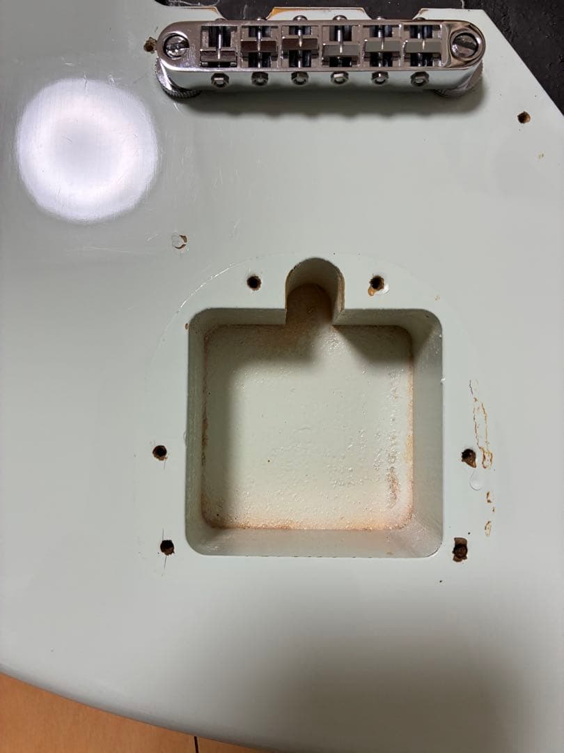 Squier vintage modified jazzmasterボディ