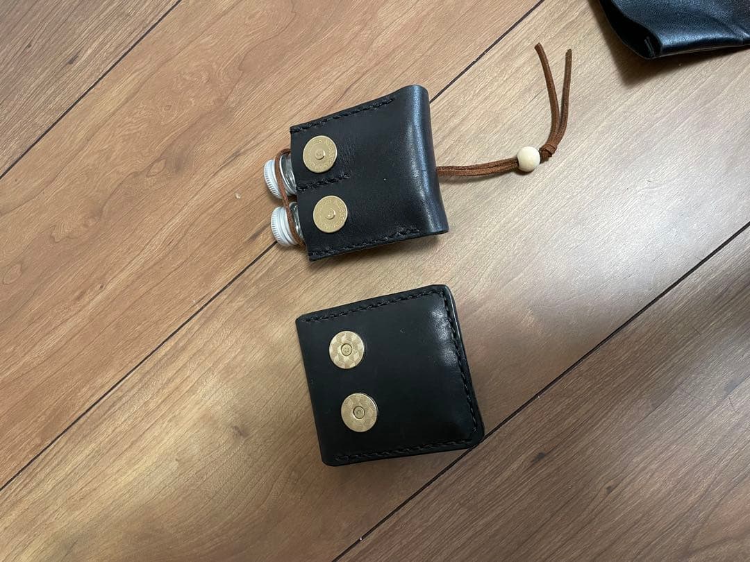 レザーポーチ　スパイスケース　オイルケース