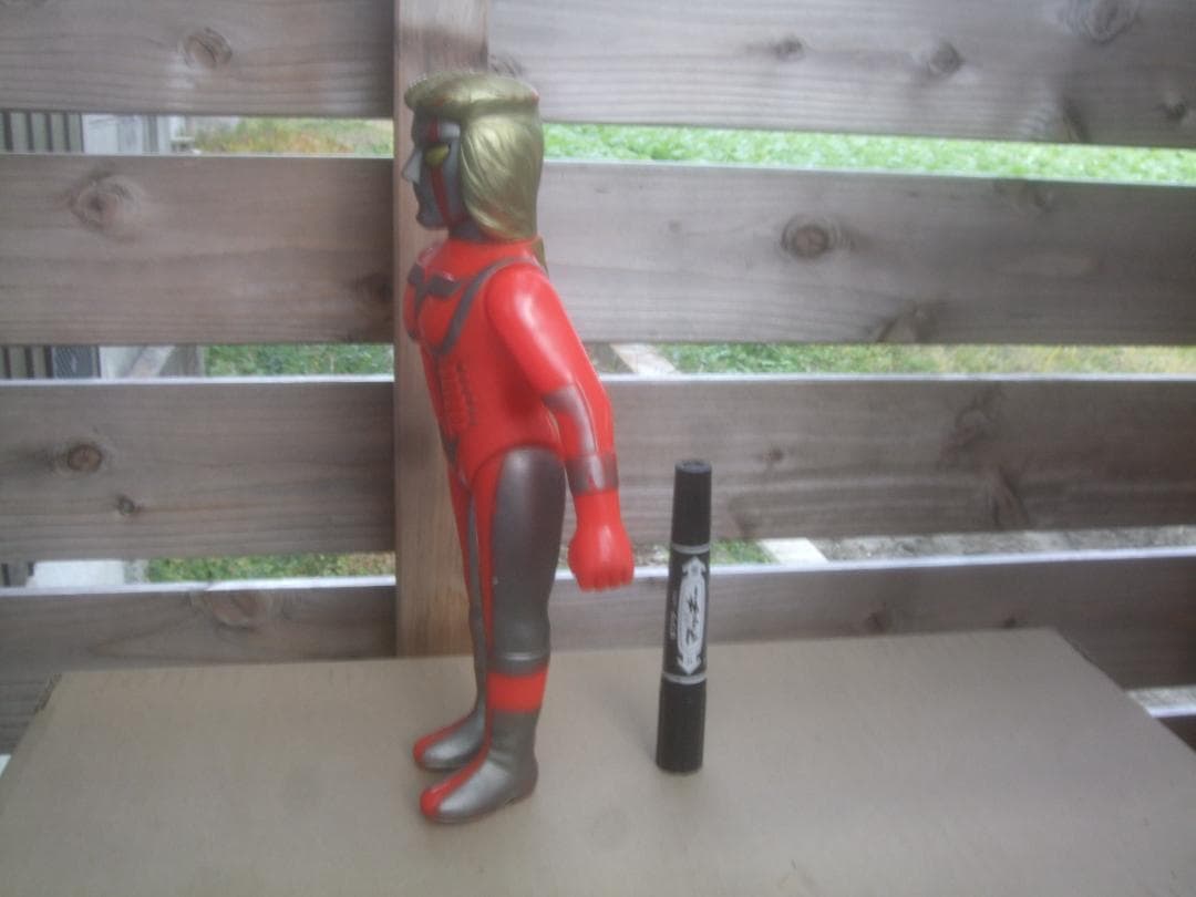 N*E様 タカトク★フィギュア★メガロマン・ジン男組★ソフビ