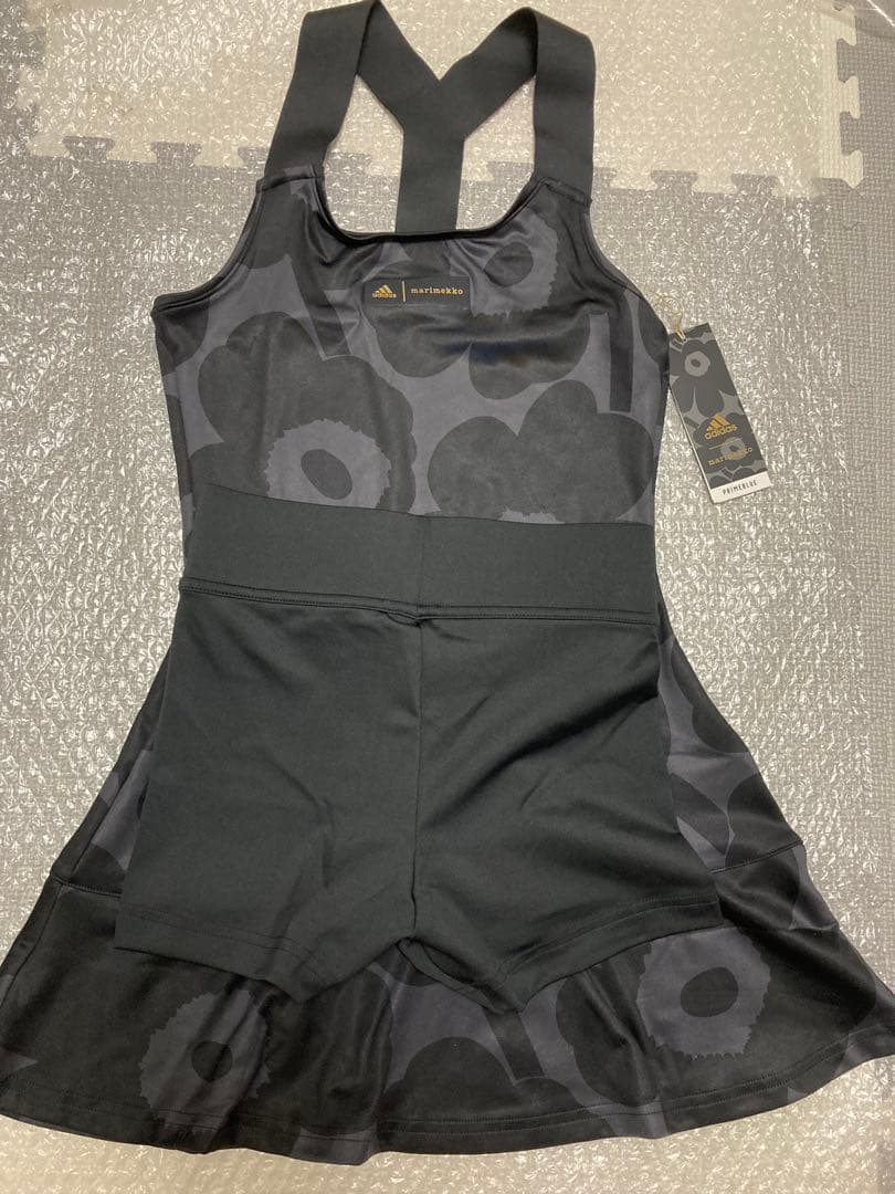 アディダス　マリメッコ　テニス　Yバック　ワンピース　セットアップ　Lサイズ