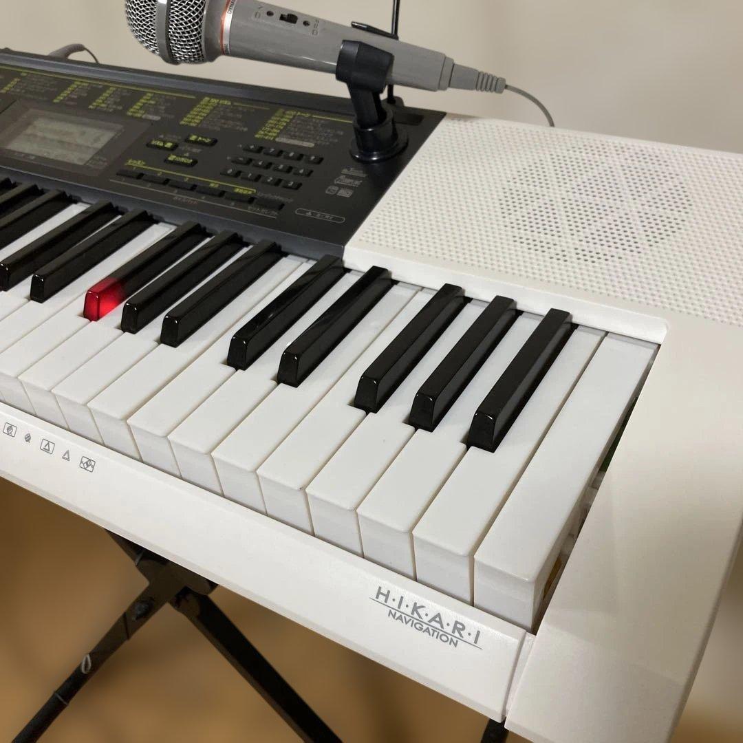 CASIO 光ナビゲーションキーボード 61鍵盤 LK-116 スタンド付き
