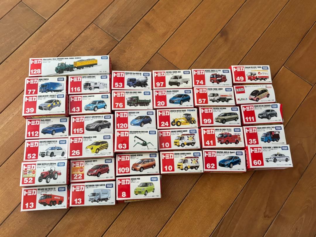 【新品】絶版　トミカ　ミニカー 39個セット