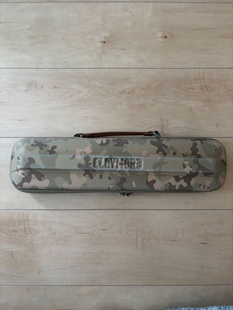 CLAYMORE 3FACE NEO 40 LEDランタン　希少