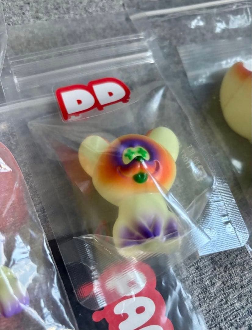 PANDEAD 2022年 蓄光 ハロウィンカラー パンデッド 3体セット