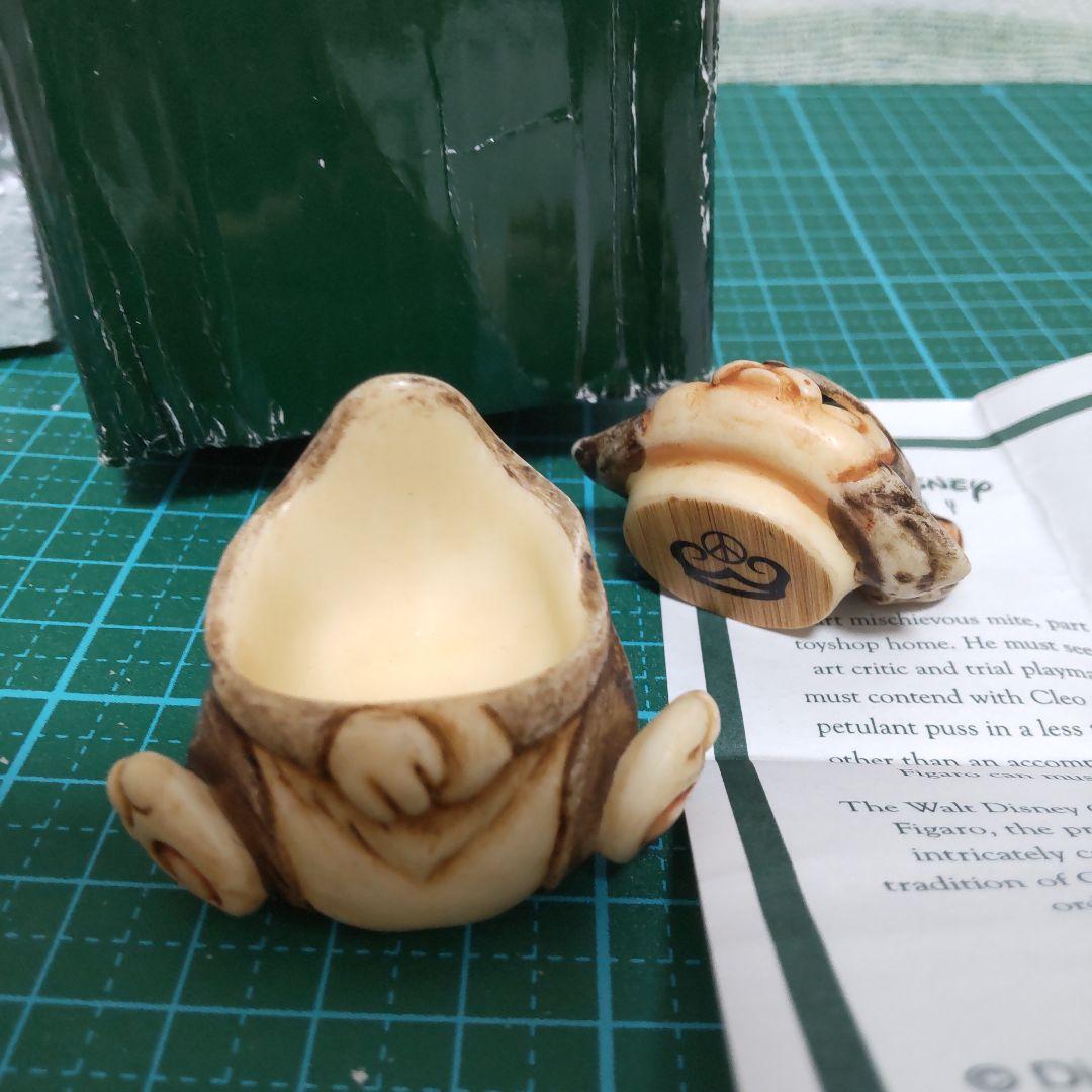 フィガロ　フィギュア　ディズニー　置き物　ピノキオ　ハーモニーキングダム　猫