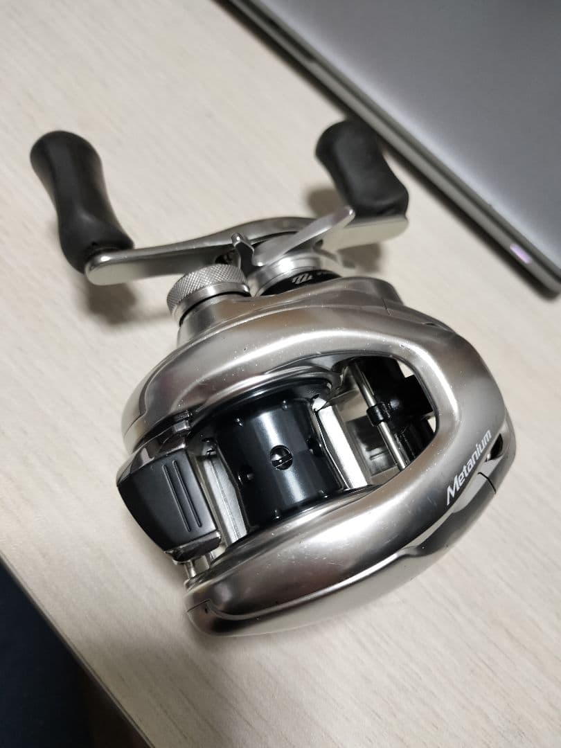 シマノ　16メタニウムMGL hg レフト