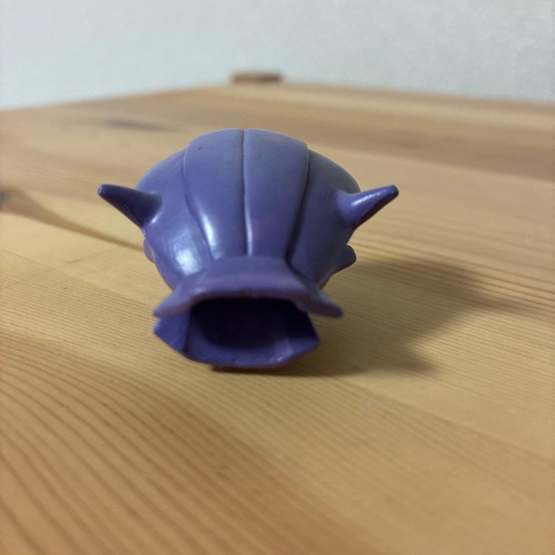 公*o様 ポケモン　フィギュア　シェルダー パルシェン　初期