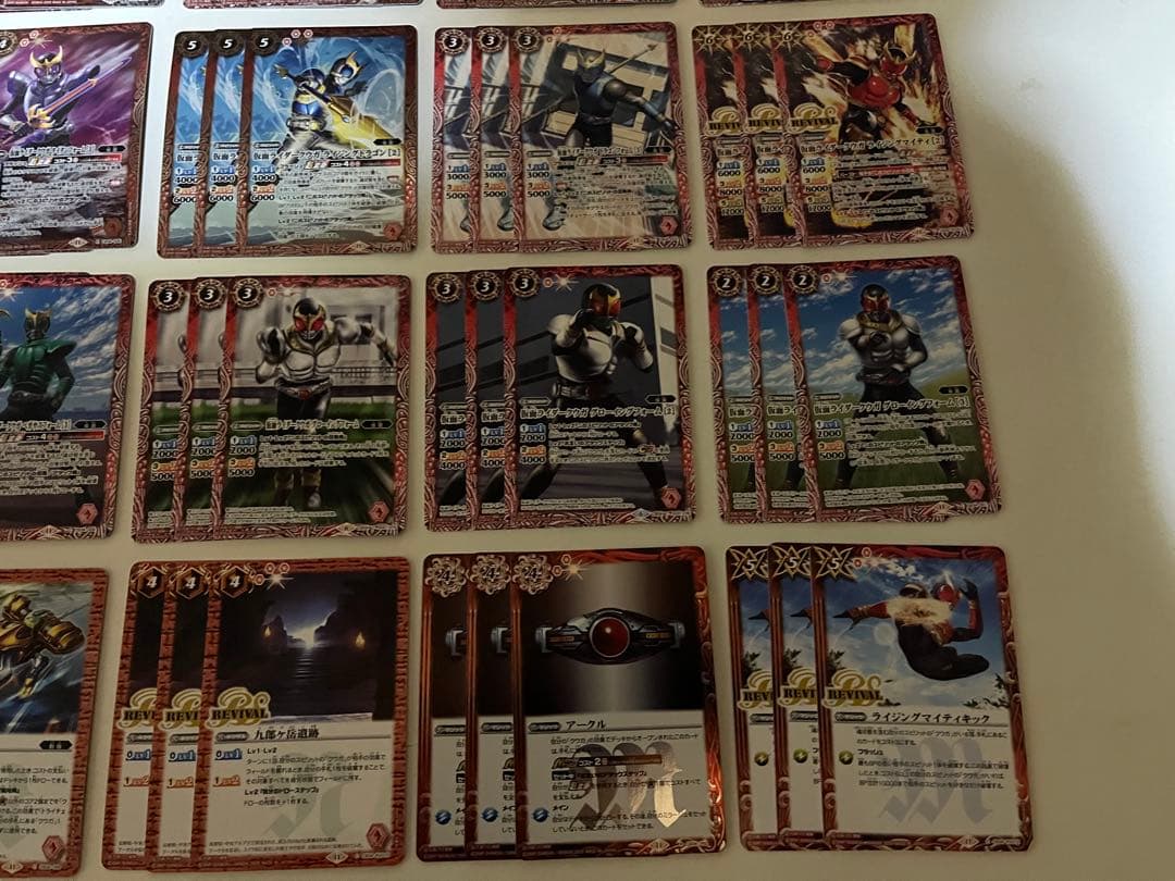 バトスピ　仮面ライダークウガ　デッキパーツ