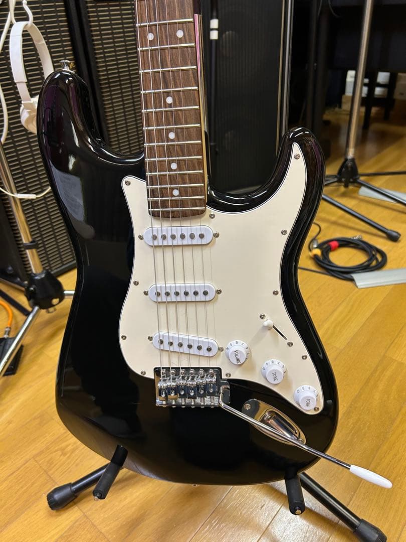 詳細不明ストラトタイプ【注意→Fender製ではありません】