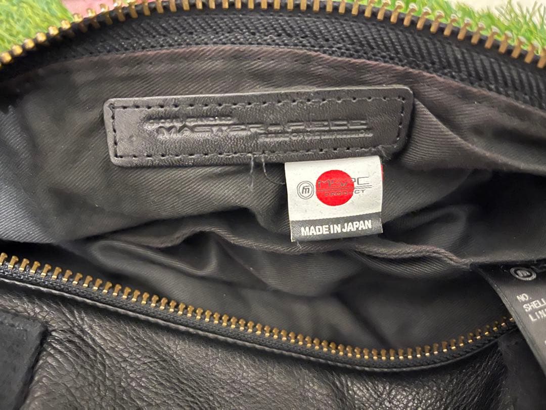 マスターピース　レザーショルダーバッグ　ゴルフ用にちょうど良いサイズ！