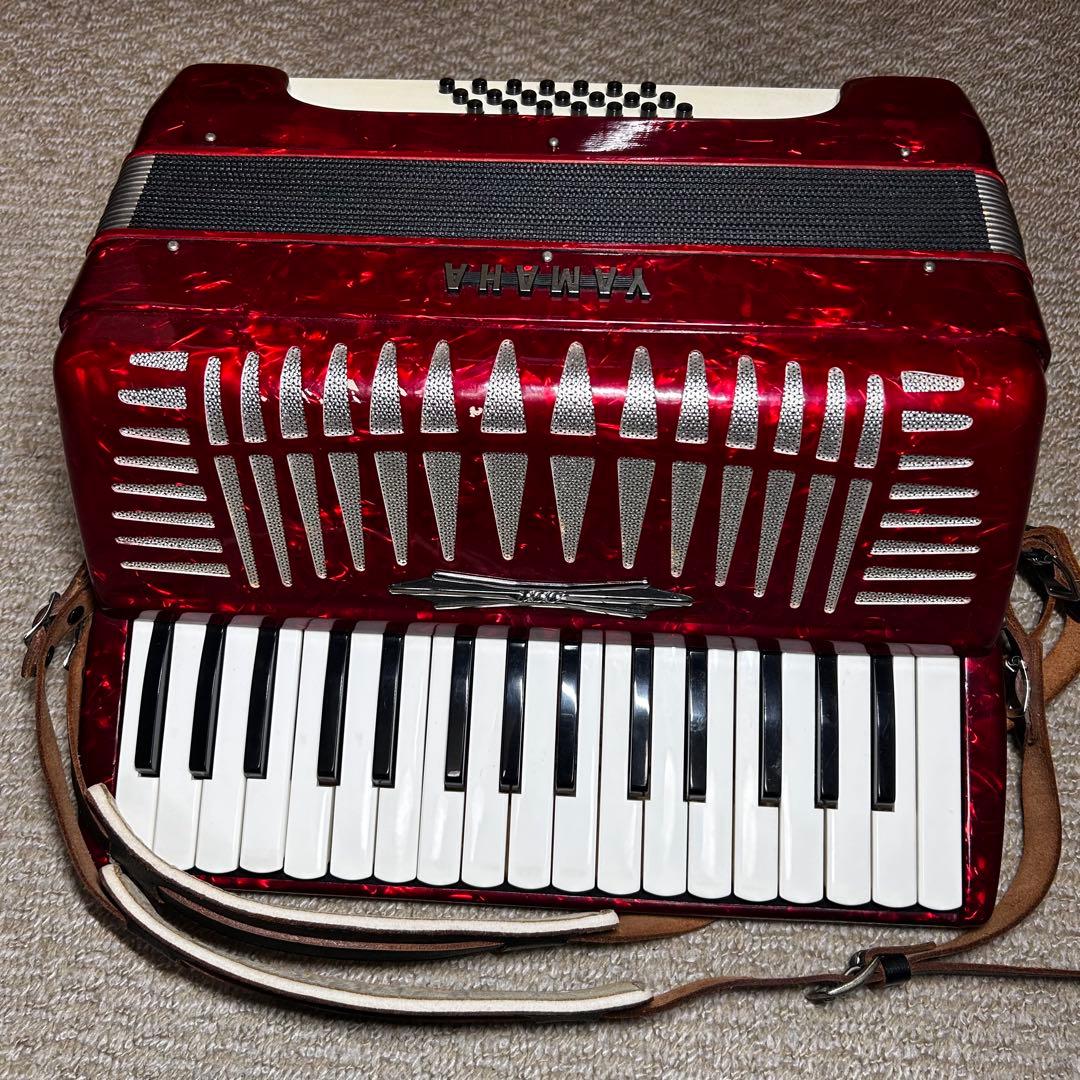 YAMAHA ヤマハ アコーディオン 32鍵盤8905