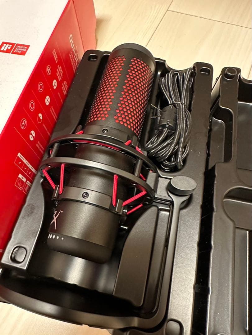 HyperX QUADCAST ゲーミングマイク