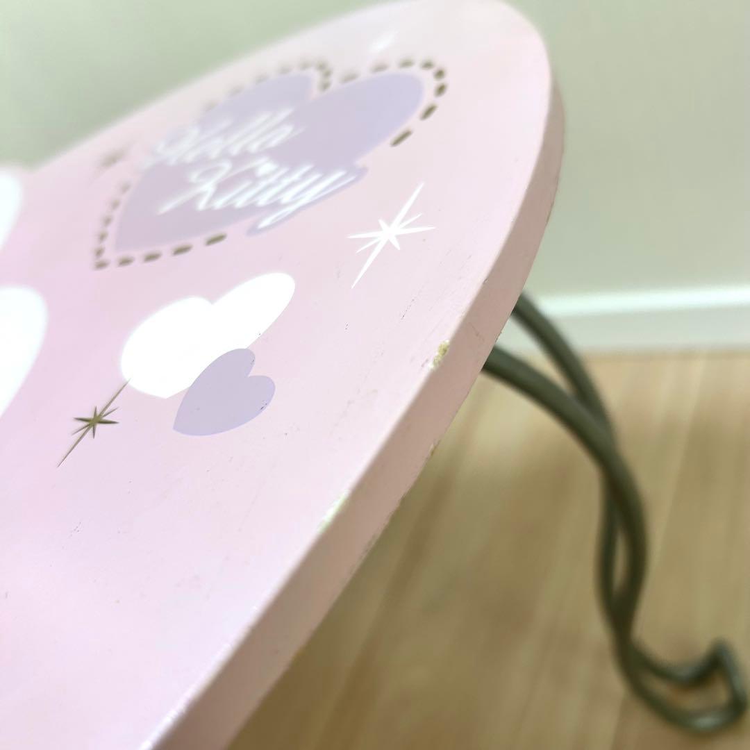 【レア】ハローキティ Vivitix リボン型ミニテーブル 折りたたみ式 猫脚
