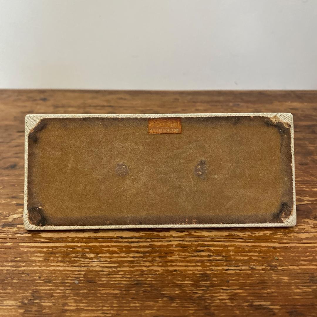 英国 イギリス製 アンティーク 回転式 卓上 カレンダー ゴールド レザー台座