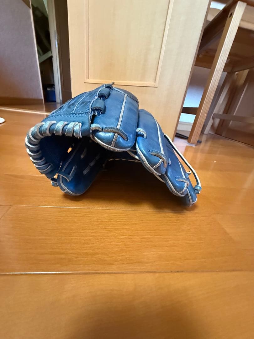 アシックス硬式ピッチャー用グローブ 東條大樹実使用