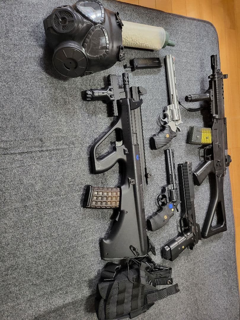 電動エアガン、ガスブローバック、インテリア雑貨※機能保証無しのジャンク品