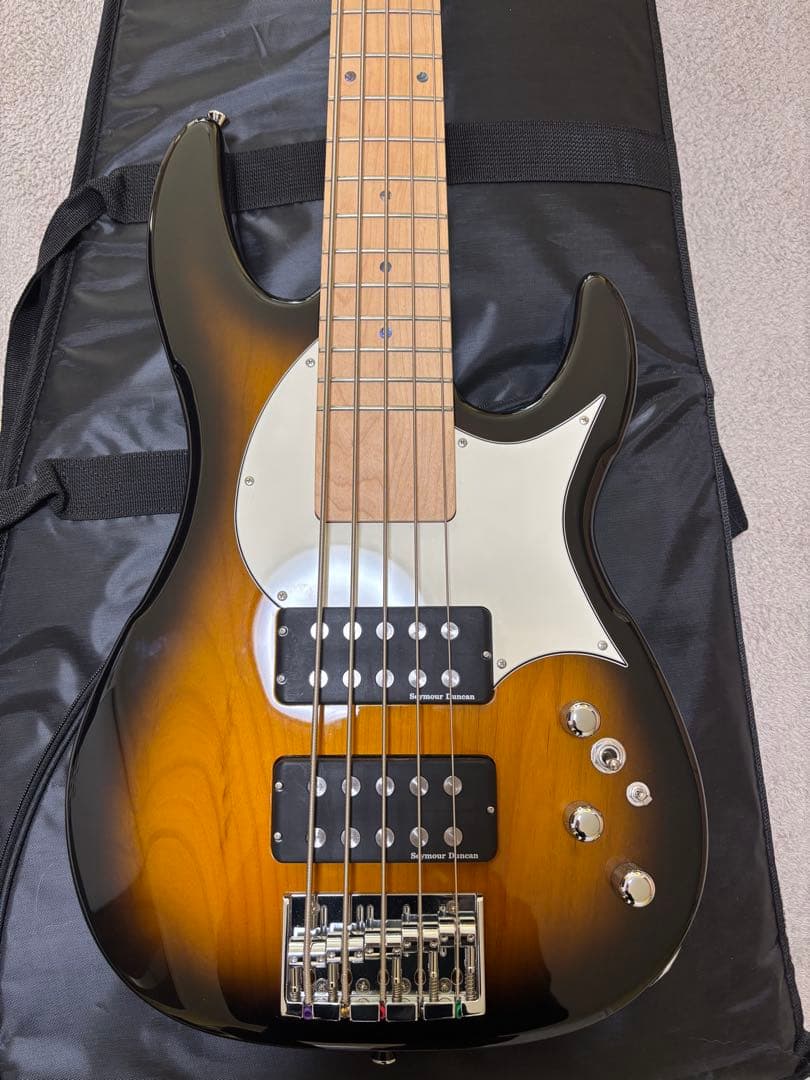 E-LW-135Ｍedwards 5弦ベース　ikuoモデル　美品エレキベース