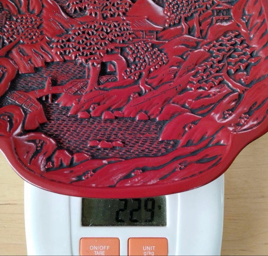 最終値下げ【民国時代手作山水人物図】精密彫刻中国彫漆堆朱御皿高級錦化粧箱付未使用