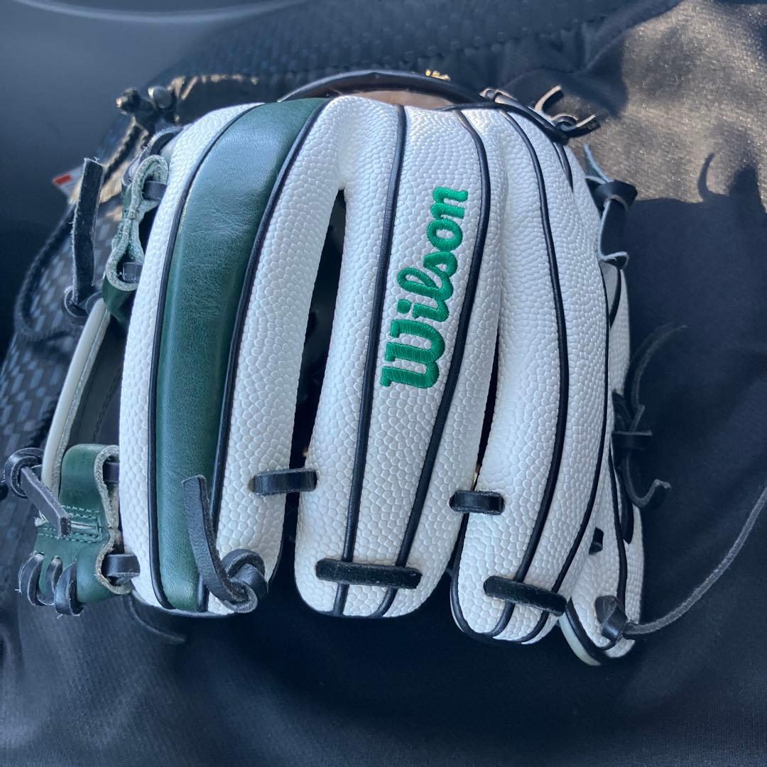 Wilson 軟式グローブ ホワイト/ブラック/グリーン