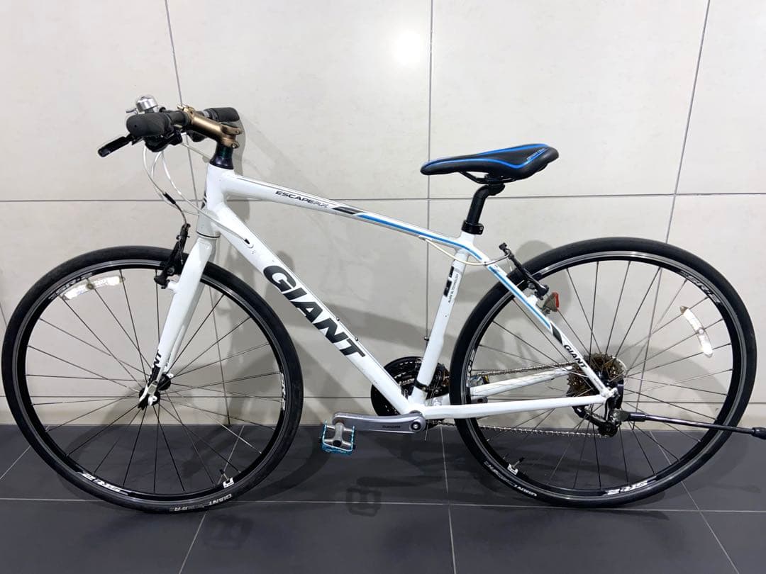 giant escape rx3 クロスバイク　ジャイアント　エスケープr3