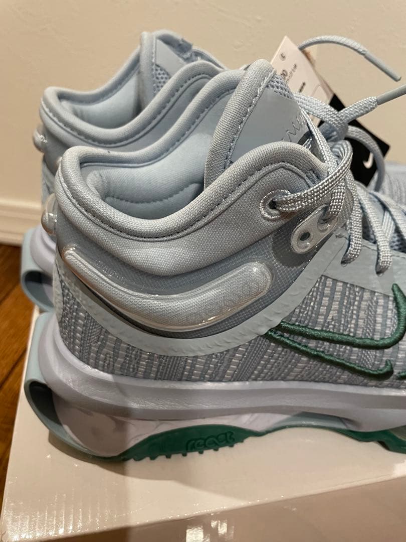 新品未使用　NIKE AIR ZOOM G.T. JUMP 2 25.5cm