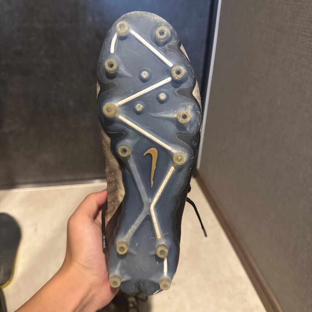 なぁ　NIKEファントムGXエリートAG 26.0