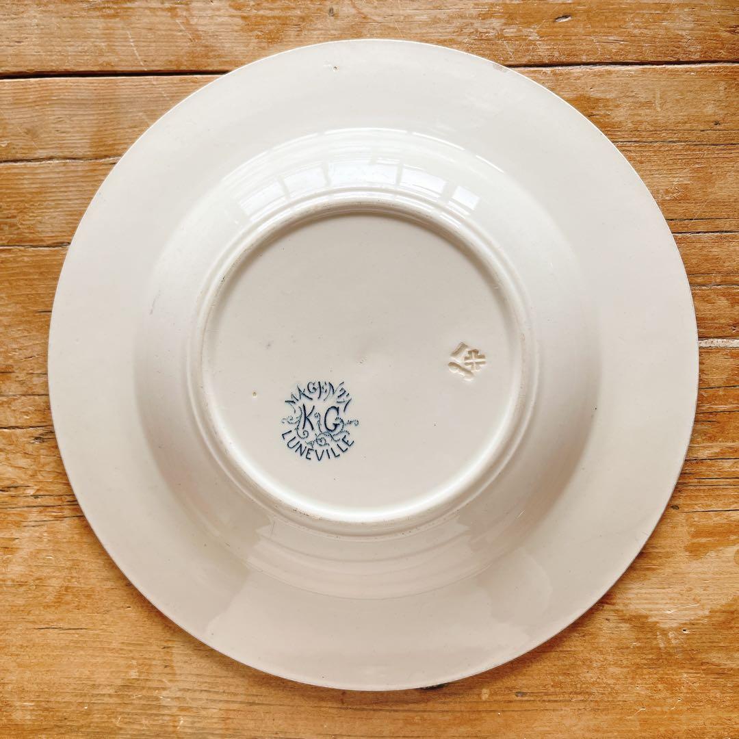 リュネビルK&G 美しい花柄のスーププレート