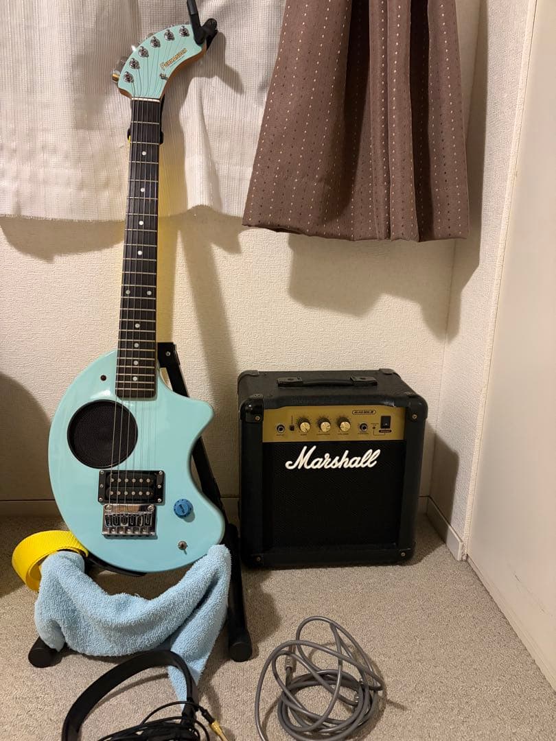 フェルナンデスZO3 マーシャルアンプセット　おまけ