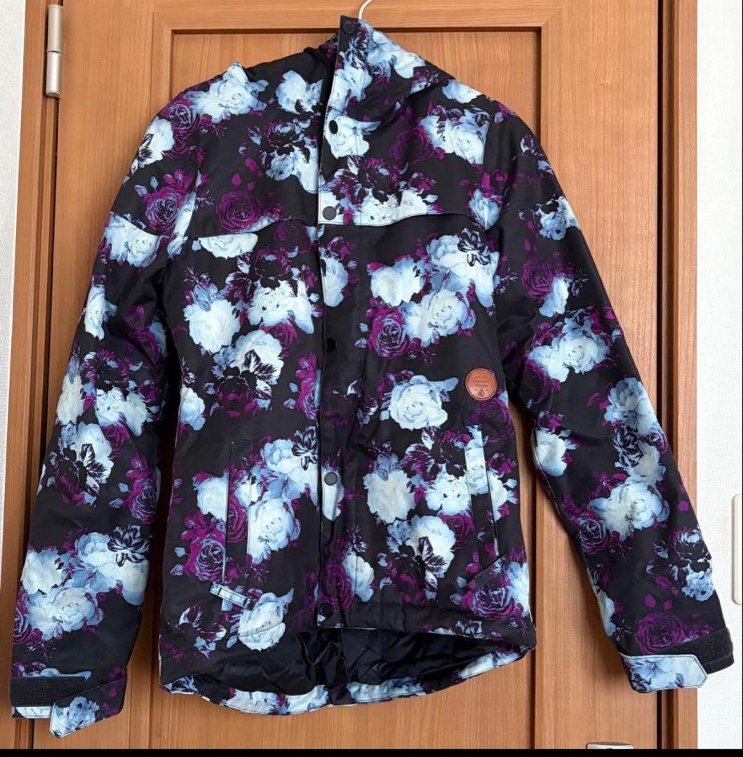 【VOLCOM】花柄スノーボードジャケット XS 防水レディース 美品