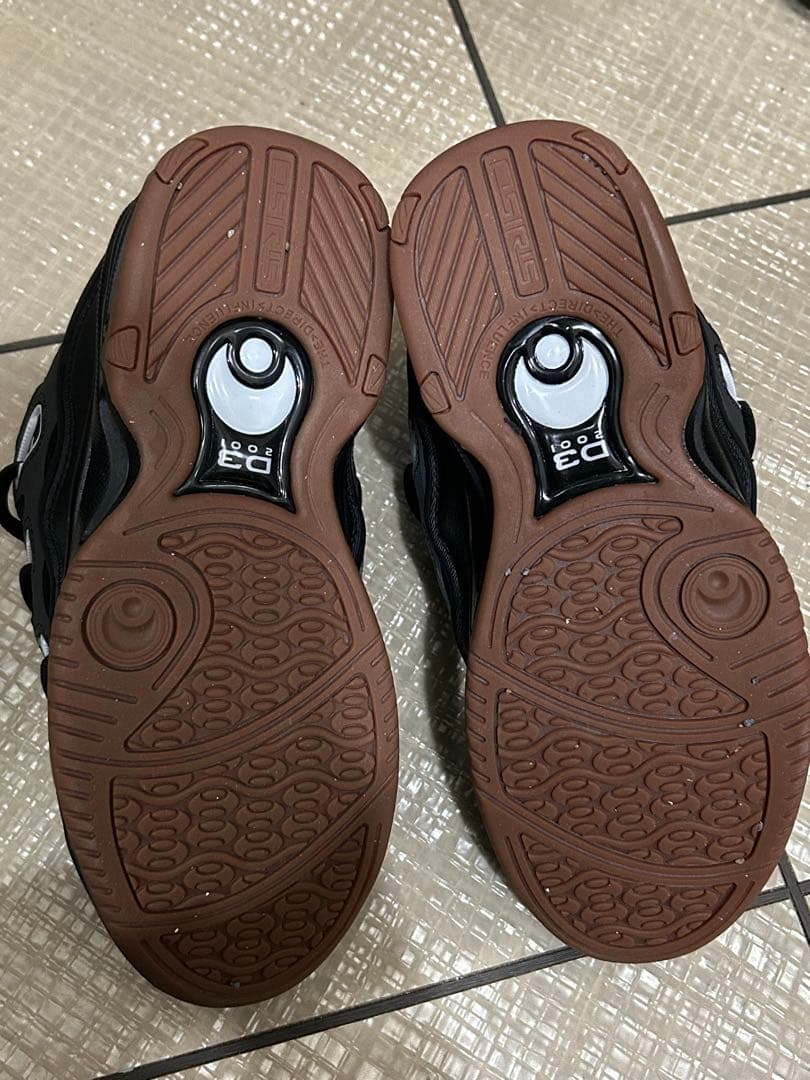 OSIRIS D3 2001 スケシュー