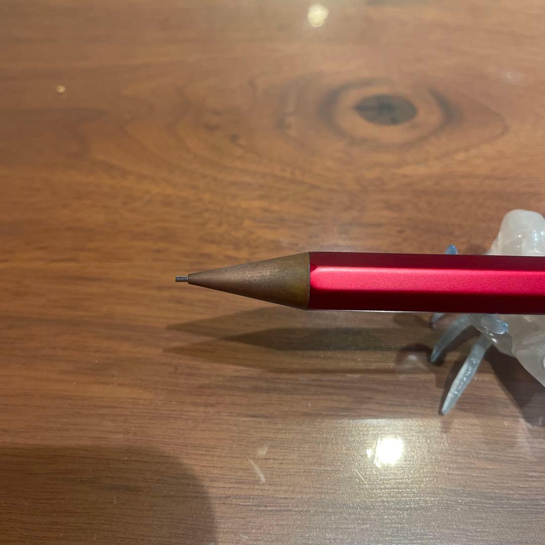 カヴェコスペシャル　レッド　0.7mm シャープペンシル