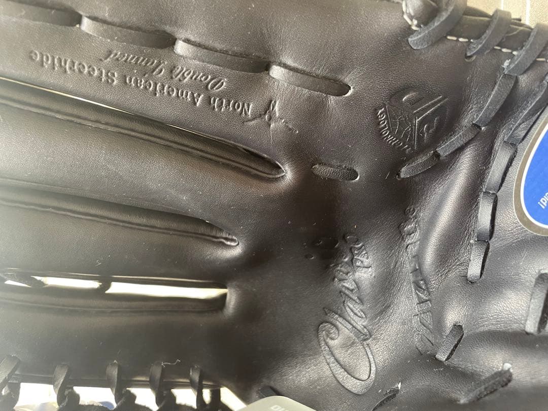 値下げ‼️非売品 MIZUNO クラシックプロ イチロー サイン刺繍 グローブ 黒