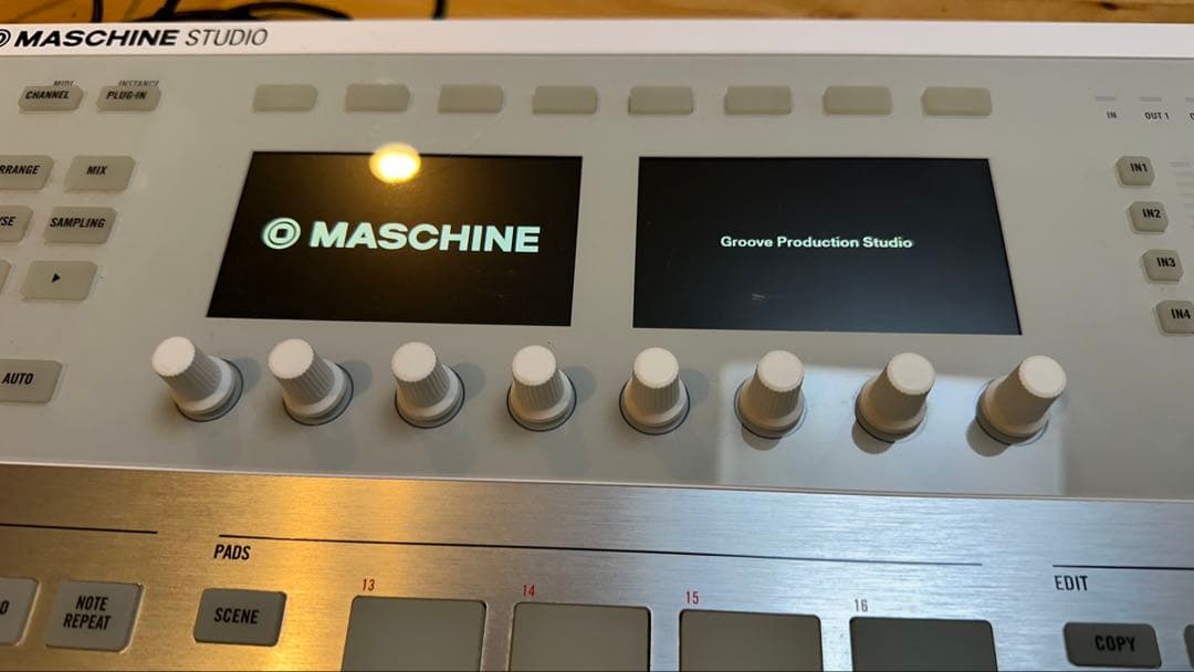 DTM・DAW NATIVE INSTRUMENTS MASCHINE STUDIO